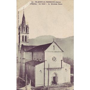 010 St-Jean-de-Moirans (Isère) l'Eglise, au fond : le Grande Sure