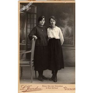 Voiron : Durand Alice et Jos&eacute;phine