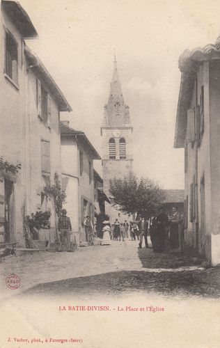 la B&acirc;tie-Divisin la place et l'&eacute;glise