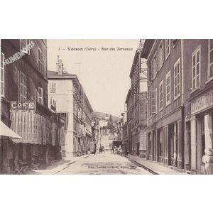 005 Voiron (Is&egrave;re) rue des Terreaux