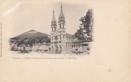 Voiron l'&eacute;glise St-Bruno et le coteau de Vou&iuml;se