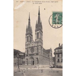 010 Voiron (Is&egrave;re) la Cath&eacute;drale Saint-Bruno, style ogival de XIIIe si&egrave;cle