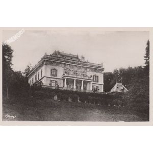 Tullins (Is&egrave;re) ch&acirc;teau des Chartreux