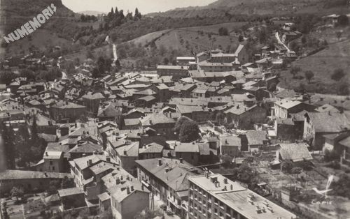 en avion au-dessus de.... 6 Tullins (Is&egrave;re) Boulevard Michel Perret et vue g&eacute;n&eacute;rale