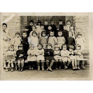 Charavines : école maternelle 1937