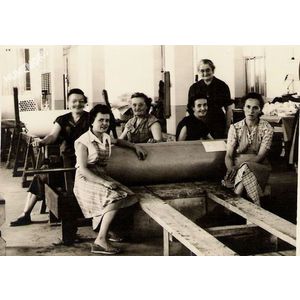 Charavines : papeteries, emballage du papier