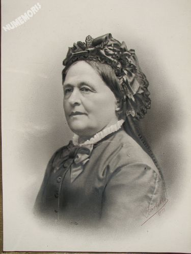 Charavines : fondateur de la papeterie