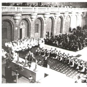 charavines : ordinations au sacr&eacute; coeur de Grenoble