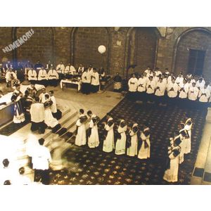 Charavines : ordinations au Sacr&eacute; Coeur de Grenoble