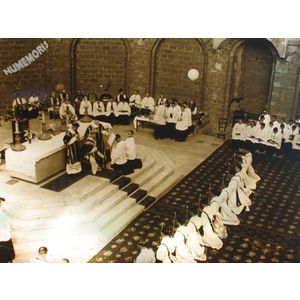 Charavines : ordinations au Sacr&eacute; Coeur de Grenoble