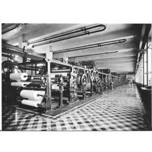 Charavines : papeteries : bobinage