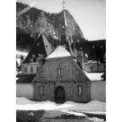grand portail du monast&egrave;re