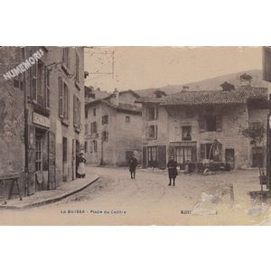 la Buisse place du centre