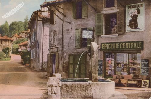 la Buisse (Is&egrave;re) la fontaine