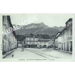 St Laurent du Pont  la place
