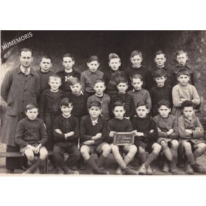 St Etienne de crossey e?cole en 1949