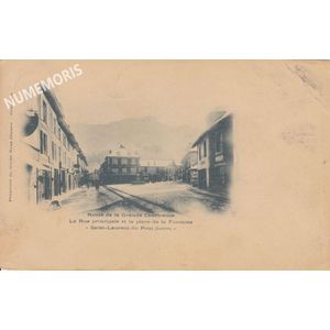 Saint Laurent du Pont- Rue principale et Place de la Fontaine